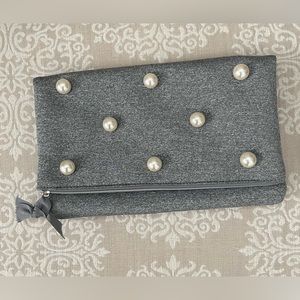 Stella & Dot Madison Gray White Pearls Foldover Clutch
